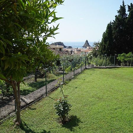 Ferienwohnung La Magnolia Aci Trezza Exterior foto